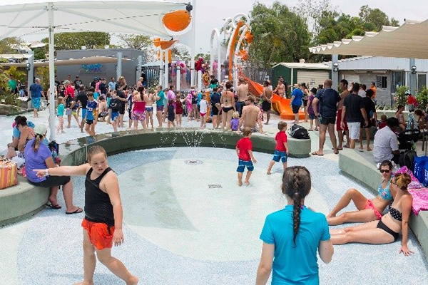 gladstone outdoor pool